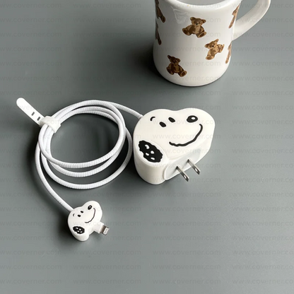 Iphone Charger Case Cover - Snoopyy - 4 Piece Set (With Wire Protector)