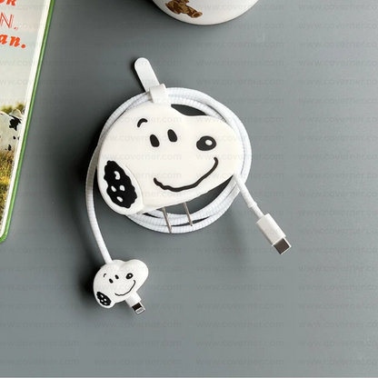 Iphone Charger Case Cover - Snoopyy - 4 Piece Set (With Wire Protector)